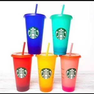 STARBUCKS color changing cups